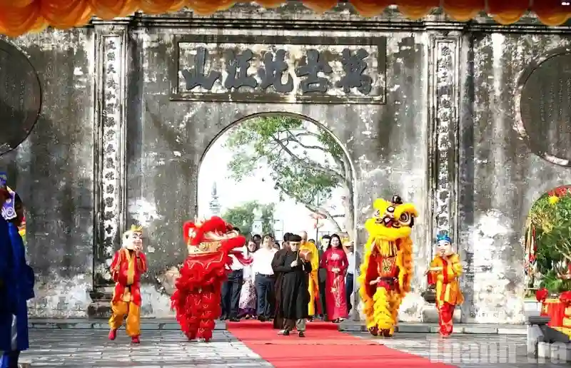 Lễ hội Côn Sơn – Kiếp Bạc 2025 Lễ hội Côn Sơn – Kiếp Bạc 2025