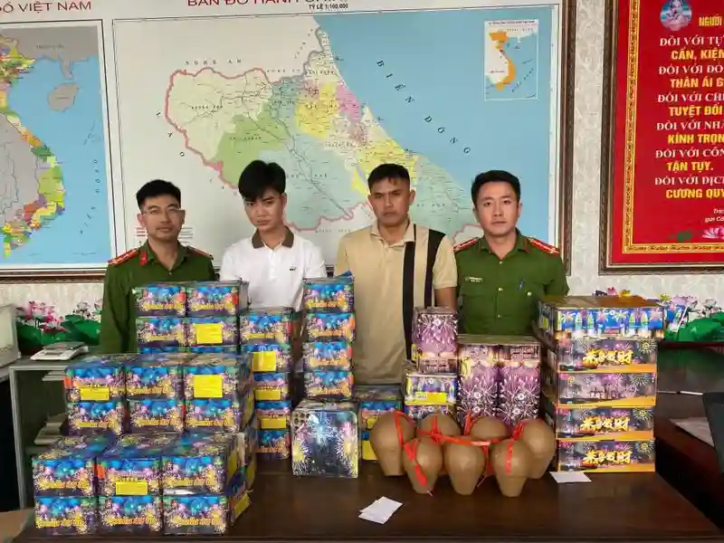 Các đối tượng cốt cán trong đường dây Các đối tượng cốt cán trong đường dây pháo lậu